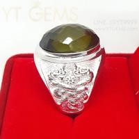 ราคา แหวนเขียวส่อง ลายพญานาคเกี้ยว แหวนเงินแท้ พลอยเขียวส่อง CZ YTG 11805 (19064858047)