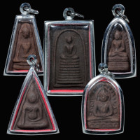 ราคา พระเบญจภาคี แร่เหล็กน้ำพี้ ชุด5องค์ พร้อมกรอบแสตนเลส (16415829185)