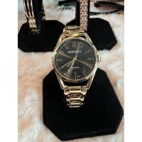 ราคา นาฬิกาแฟชั่นคุณผู้หญิง นาฬิกาสายสแตนเลสสีทอง มือ 1 (18593773809)