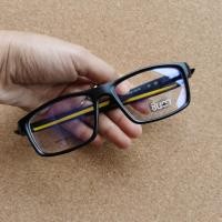 ราคา แว่นวินเทจ กรอบแว่นสายตา แว่นชินตา รุ่น Large Look ทรงเหลี่ยม กรอบสีดำ สปอร์ต สวมใส่สบาย สำหรับคนหน้ากว้าง เลนส์ใส การออกแบบเป็นเอกลักษณ์ (16291765615)