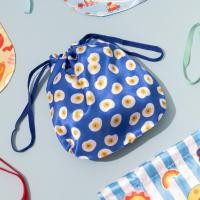 ราคา กระเป๋าผ้าซาตินหูรูดใส่ของใช้ส่วนตัว String Bag (19760574539)