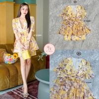 ราคา BT Studio 01 5257 เดรสสั้นแขนสั้นคอวีเนื้อผ้าพิมพ์ลายดอกกุหลาบสีเหลือง (19589022737)