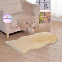 ราคา สินค้าพร้อมส่ง พรมขนแกะเทียม พรมขนยาว พรมขนมิ้งค์ พรมขนนุ่ม พรมปูเก้าอี้ พรมปูโซฟา ขนาด 60 90 cm (8784137531)
