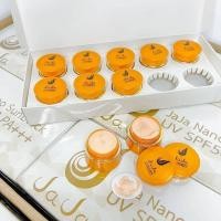 ราคา 5 ชิ้น Jaja nano sunscreen SPF50 PA จ๊ะจ๋า นาโน ซันบล็อก 5 กรัม กันแดดจะจ๋ากันแดดหน้าเนียน กันแดดนาโน เนื้อเนียนทำให้หน้าvาวขึ้นอีกระดับ เนียนใสไปกับผิวหน้า ของแท้แน่นอน 2 ตลับใช้ได้เกือบ 2 เดือน (182