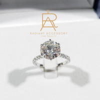 ราคา แหวนเงินแท้ฝังเพชร Moissanite 4 กะรัต และ บ่าข้าง (19503042533)