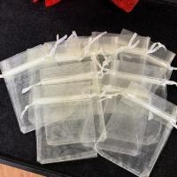 ราคา ถุงผ้าไหมแก้ว แบ่งขาย 10 ใบ มีหลายขนาด ถุงใส่ของขวัญ ถุงใส่ของชำร่วย ถุงผ้า ถุงผ้าแก้ว ถุงใส่ของขวัญ ถุงใส่ของขวัญ (10411606317)