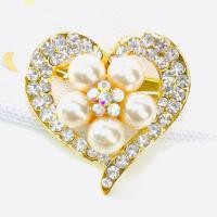 ราคา vintage jewlelry เข็มกลัดมุกอัลลอย เข็มกลัดแฟชั่น เข็มกลัดมุก เข็มกลัดทอง เข็มกลัดเงิน brooch (7206846562)