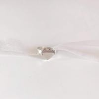 ราคา Winterwinter Jewelry Silver925 เครื่องประดับเงินแท้ แหวนเงินแท้ รูปหัวใจหมุนได้ มีสไตล์ไม่ซ้ำใคร สลักชื่อได้ (9596904489)