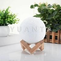 ราคา YUANTA โคมไฟพระจันทร์ มี 3 ขนาด LED เปลี่ยนสีได้ ไฟพระจันทร์ โคมไฟห้องนอน โครมไฟห้องนอน ไฟตกแต่งบ้าน Moon light A611 (9580945527)