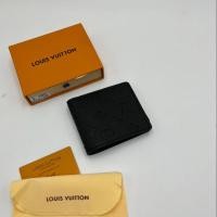 ราคา กระเป๋าสตางค์ ผู้ชาย ใบสั้น 4 นิ้ว แบบพับ พร้อมส่ง (21240390369)