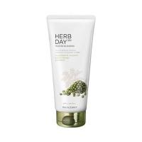 ราคา พร้อมส่ง โฟมว่านหาง ถั่วเขียว THE FACE SHOP HERB DAY 365 MASTER BLENDING FACIAL FOAMING CLEANSER (19545252684)
