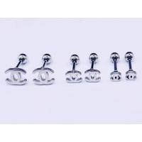 ราคา จิวหูเกาหลี LOGO CHANEL วัสดุทำจาก surgical stainless steel ก้าน 1 2 mm งาน นำเข้า (16247450388)