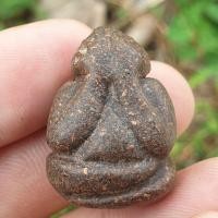 ราคา พระปิดตา หลวงพ่อแก้ว วัดปากทะเล เนื้อผงคลุกรัก (10594255873)