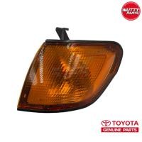 ราคา อะไหล่แท้ ไฟเลี้ยว ไฟมุม มุมส้ม TOYOTA SOLUNA AL50 ปี 1996 มาพร้อมขั้วหลอด (20995195526)