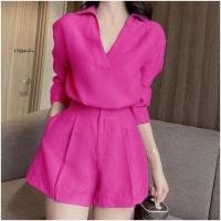 ราคา Set 2 ชิ้น เสื้อคอปก คอวี แขนยาวสีพื้น ผ้าซาร่า กางเกงขาสั้น เอวสม็อคหลัง มีกระเป๋า 17594 (17397420146)