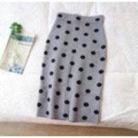 ราคา พร้อมส่งสีเทา กระโปรงไหมพรมทรงสอบลายจุดสุดคลาสิก เนื้อผ้ายืดได้ตามตัว นุ่มๆน้า (20520654550)