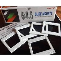 ราคา กรอบ ฟิล์ม สไลด์ slide mounts135และ120 (14489969757)
