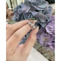 ราคา แหวนเพชรแถวล้อมดอกไม้ เพชรสังเคราะห์เหลี่ยมH Aนำเข้าเพชรเอง โรงงานทำเพชรแท้กว่า30ปี (19152414595)