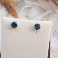 ราคา London Blue Topaz Earring ต่างหูพลอยลอนดอนบลูโทพาส ขนาด 4มม เรียบหรู ใส่ได้บ่อย ตัวเรือนเงินแท้ 925 (19758901085)