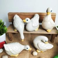 ราคา ตุ๊กตาแต่งสวน แต่งบ้าน จัดสวนหย่อม เป็ด ผลิตจากเซรามิก 1 ชุด มี 5 ท่าทาง (17529143300)