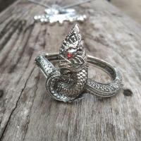 ราคา สร้อยคอจี้พญานาค กำไลข้อมือพญานาค เงินลงยา เครื่องประดับไทย White Hat (4956556161)