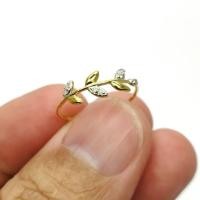 ราคา แหวนทองแท้ 9เค ทองคำ 37 5 รูปใบมะกอก ฝังด้วยเพชรแท้ เหลี่ยมกุหลาบไฟดี 7 เม็ด หนักรวม 3 5 ตัง หนัก 0 7 กรัม ตัวแหวนใส่ติดนิ้วได้ครับ (15881783253)