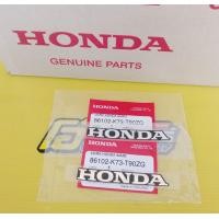 ราคา สติ๊กเกอร์เครื่องหมายHONDA 80มม ติดบังลมหน้าซ้ายขวา แท้ wave125i รุ่นไฟหน้าLED สีโครเมียมพื้นดำเงา อะไหล่แท้ศูนย์HONDA 86102 K73 T90ZG รวม2ชิ้น (19518462385)
