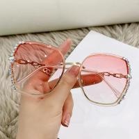 ราคา Traveling sunglasses for women UV400 Diamond decorated sunglasses for women (17067259337)