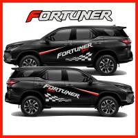 ราคา TOYOTA Fortuner สติ๊กเกอร์แต่งข้างฟอร์จูนเนอร์ ชุดแต่งฟอร์จูนเนอร์ สติ๊กเกอร์ซิ่ง สติ๊กเกอร์ติดรถ sticker สอบถามเพิมทางแชท (20943684212)