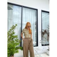 ราคา Brooklyn Crop ยุคนี้ Y2K ต้องมา เสื้อครอปน่ารักๆรุ่นนี้คอวีแขนสั้นเต่อนิดๆกำลังดี กระดุมผ่าหน้า กิมมิกกระเป๋าชิคๆ ครอป เสื้อยืด (19434400084)