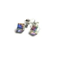 ราคา HAAR ต่างหู Rainbow Glistening คริสตัล Swarovski ทรงลูกบาศก์ เงินแท้ 925 (110008903)