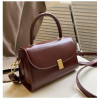 ราคา ลดเพิ่มอีก25 ใส่โค้ดHOTBAS40 เฉพาะวันที่3 6พค 65 พร้อมส่ง Rum Raisin bag (16966233967)