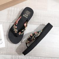 ราคา shop24 สต็อกไทย รองเท้าแตะหูหนีบ สายคาดแต่งลายดอกไม้ พื้นโฟมส้นตึกเบาใส่สบาย (16517582759)