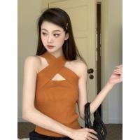 ราคา เสื้อกล้ามไหมพรมสีพื้น ดีเทลไขว้ตัว Xด้านหน้าผ้า สินค้าพร้อมส่ง 31040 C (20024626684)