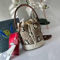 ราคา Outletแท้100 กระเป๋าสะพายข้าง ทรงขนมจีบ พร้อมส่ง (17426563518)