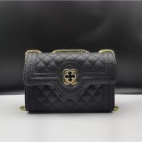 ราคา IELGY กระเป๋าสายโซ่ประดับเพชรกระเป๋าสะพายข้างสะพายไหล่แฟชั่นสตรีทสีขาวทันสมัยสีเขียวสี่เหลี่ยมสีดำ (20637675112)