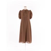 ราคา PEACE เดรสยาว แขนสั้น มีซับใน ซิปหลัง ดีเทลเว้าหลังผูกโบว์ ผ้าซีฟองสีน้ำตาล มีรอยเปื้อนจางๆด้านหน้า Preloved (20669867103)