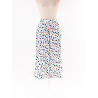 ราคา misty mynx กางเกงขายาวพิมพ์ลายดอกไม้ แต่งระบายกระโปรงผ่าด้านหน้า เอวยืดได้ถึงไซส์ L Preloved (20663224991)