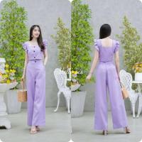 ราคา เสื้อครอปแขนระบาย ทรงคอเหลี่ยมติดกระดุมหน้าสีดำ มาพร้อมกางเกง (20652524656)