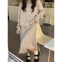 ราคา เสื้อคลุมถักมีระบายพู่สไตล์ชาแนลดูแพงชุดฤดูใบไม้ร่วงสำหรับผู้หญิงกระโปรงทรงสอบสไตล์ลำลองชุดเสื้อไหมพรมสีชมพู (20335163221)