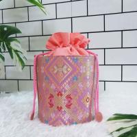 ราคา กระเป๋าผ้าไทยทรงถังทอง กระเป๋าถือ กระเป๋าสะพาย เกรดพรีเมี่ยม NgamNate (20317665247)