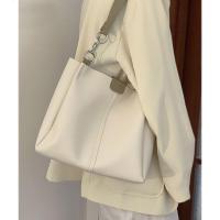 ราคา Small ck large capacity bag female 2023 new tide summer fashion tote bag college students in class one shoulder commuter bag ndjb238803 (19906870730)