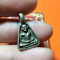 ราคา พระเหรียญ จอบเล็กเนื้อเงิน หลวงพ่อเงิน บางคลาน รุ่นฉัตรมงคล เนื้อเงิน ปี 2535 สภาพสวย (20239120313)