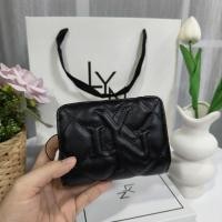 ราคา wallet กระเป๋าสตางค์ ใบสั้น lyn พร้อมกล่อง สีสวยมากรุ่นนี้ (21123400763)