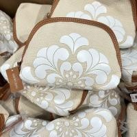 ราคา กระเป๋า ESTEE LAUDER ใส่เครื่องสำอางค์ (21052151799)