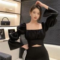 ราคา เสื้อชีฟองแขนยาวประดับโบว์สไตล์เกาหลีสําหรับผู้หญิง เสื้อครอปคอเหลี่ยมไขว้ผูกโบว์หลังมี3สี สวมใส่สบาย (16083084923)