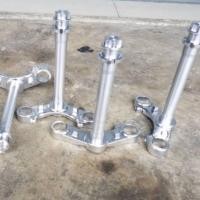 ราคา แผงคอมิเนียมKR VICTOR พร้อมน็อตแผงคอ แข็งแรง ไล่เบา (6190928797)