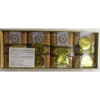 ราคา สบู่แก่นจันทร์ 1แพคมี4ก้อน (19371173029)