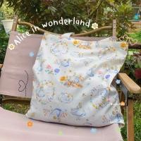 ราคา พร้อมส่ง Alice in wonderland Tote bag กระเป๋าผ้า สะพายข้าง (20905270292)