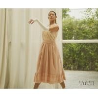ราคา TuTTi AW22 Valentine Skirt กระโปรงผ้าลูกไม้คอตตอน เสื้อผ้าแฟชั่น เสื้อผ้าสตรี กระโปรงคลุมเข่า (20889342746)